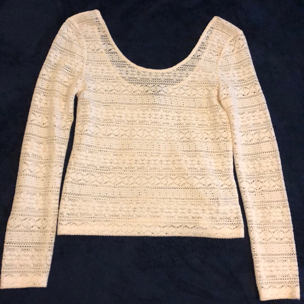 Long sleeve crop top